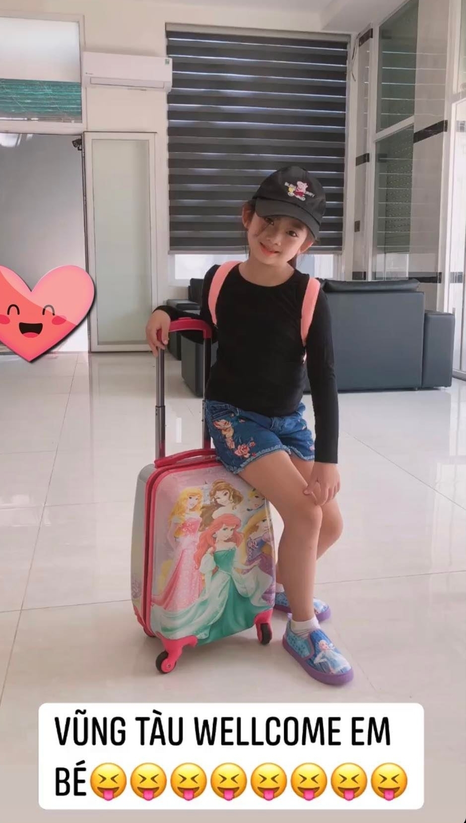 Sao Việt hôm nay 26/5: Hương Giang "lộng lẫy" tại thảm đỏ Cannes