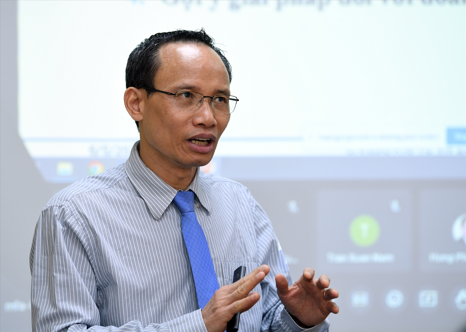 Tìm cơ hội cho tăng trưởng kinh tế 2023