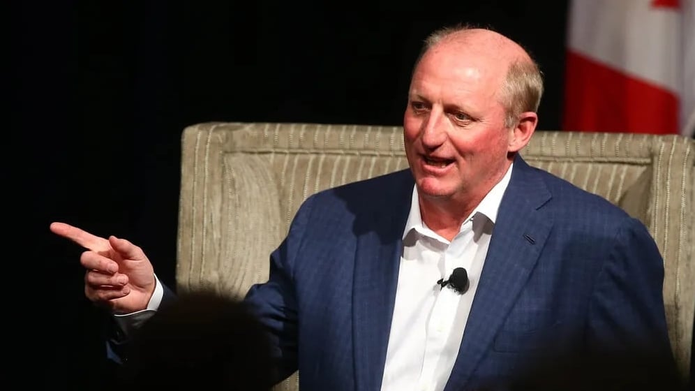 Chân dung Greg Abel: Người tiếp quản "di sản" gần 1.200 tỷ USD của tỷ phú Warren Buffett Chân dung Greg Abel: Người tiếp quản "di sản" gần 1.200 tỷ USD của tỷ phú Warren Buffett