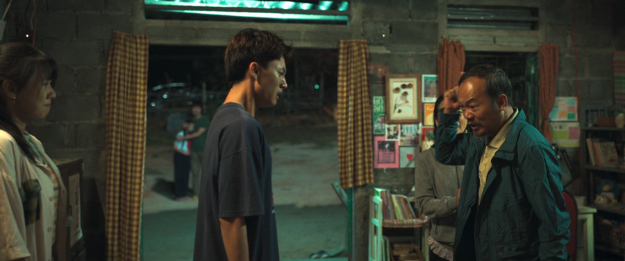 Phim Việt liên tiếp thắng trăm tỷ đồng: Tạo đà vươn tầm thế giới