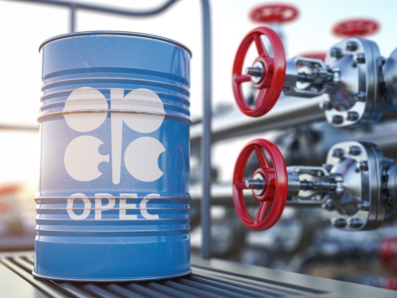 OPEC+ mở màn cuộc chiến giá dầu toàn diện?