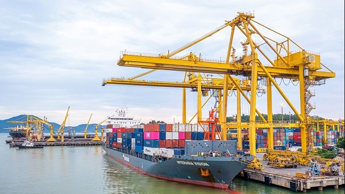 Logistics xanh: Cuộc chuyển đổi không thể chậm chân
