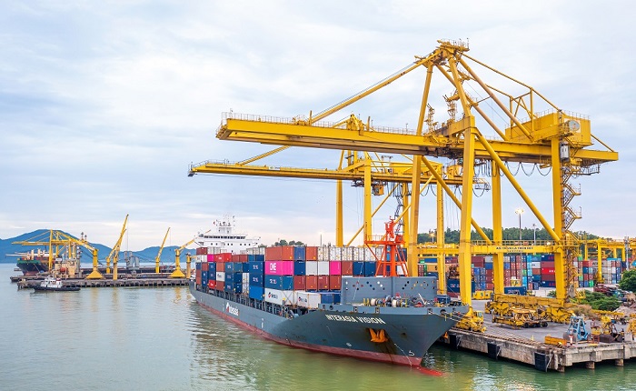 Logistics xanh: Cuộc chuyển đổi không thể chậm chân