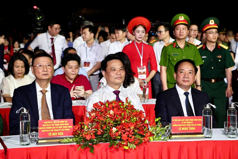Hải Phòng hội tụ sức mạnh mới, tỏa sáng khát vọng vươn lên