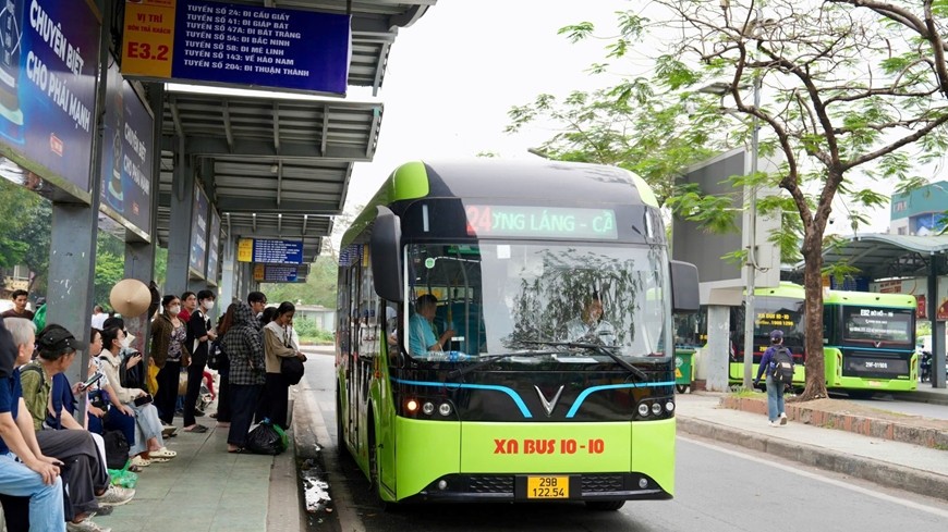 Tỷ lệ buýt sử dụng năng lượng xanh ở Hà Nội chiếm hơn 40%