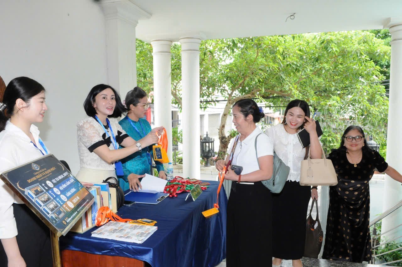 Khai mạc chương trình đào tạo