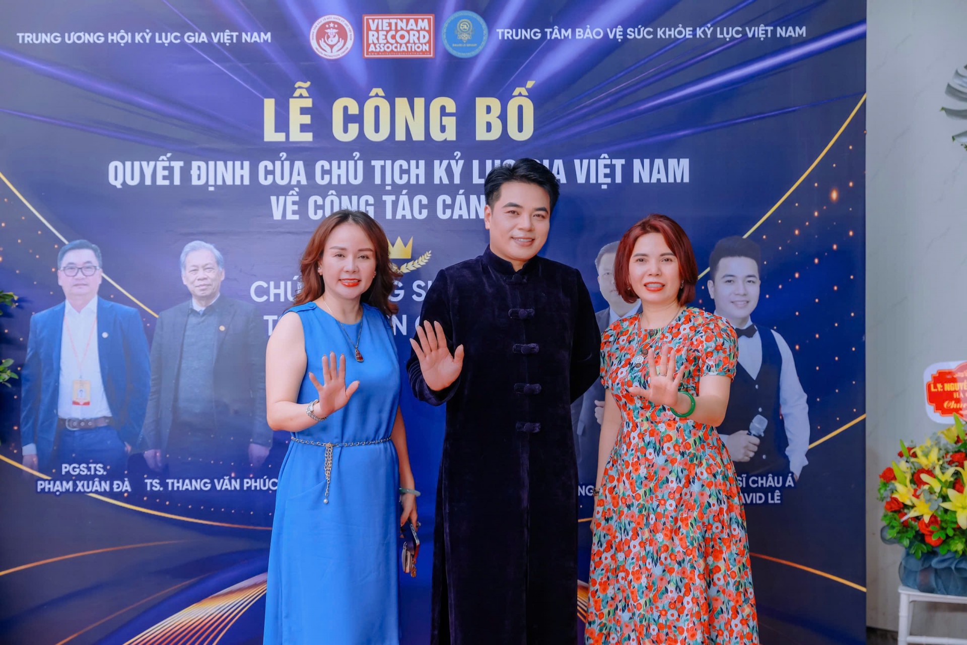 Lễ công bố quyết định bổ nhiệm Phó Giám đốc trung tâm chăm sóc sức khỏe kỷ lục Việt Nam