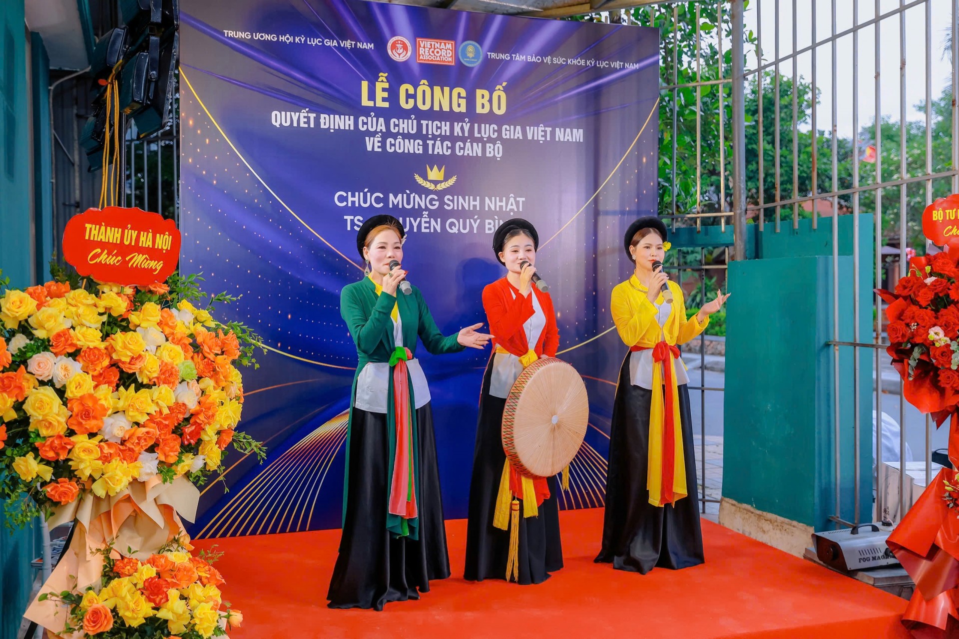 Lễ công bố quyết định bổ nhiệm Phó Giám đốc trung tâm chăm sóc sức khỏe kỷ lục Việt Nam