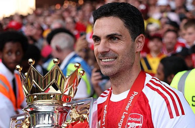Mikel Arteta và cuộc tái thiết lịch sử: Arsenal trở lại ngôi vương Ngoại hạng Anh Mikel Arteta và cuộc tái thiết lịch sử: Arsenal trở lại ngôi vương Ngoại hạng Anh