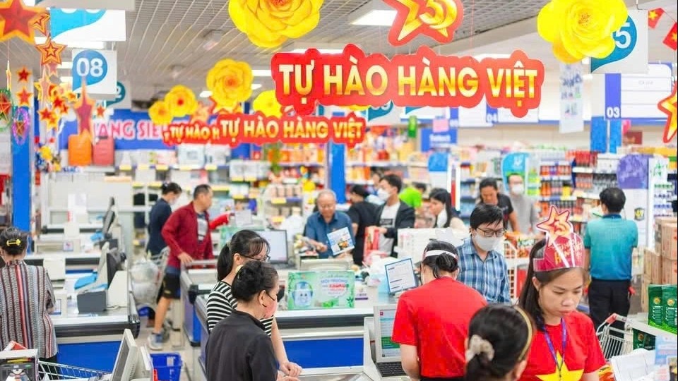 Phát triển thị trường trong nước thành điểm tựa quan trọng cho tăng trưởng