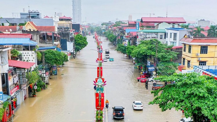 Thái Nguyên triển khai đồng bộ giải pháp ứng phó ngập úng khu vực trung tâm
