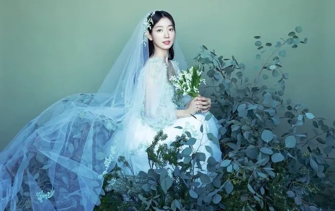 Sao Hàn hôm nay 1/6: Park Shin Hye và Choi Tae Joon chào đón con trai đầu lòng Sao Hàn hôm nay 1/6: Park Shin Hye và Choi Tae Joon chào đón con trai đầu lòng