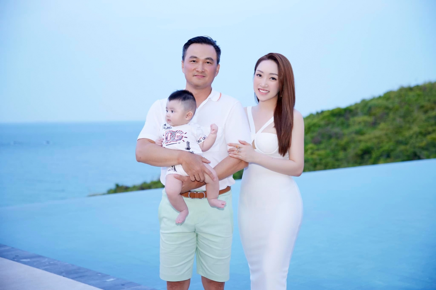 Sao Việt hôm nay 16/6: NSND Việt Anh sau ồn ào phát ngôn về Hữu Tín Sao Việt hôm nay 16/6: NSND Việt Anh sau ồn ào phát ngôn về Hữu Tín