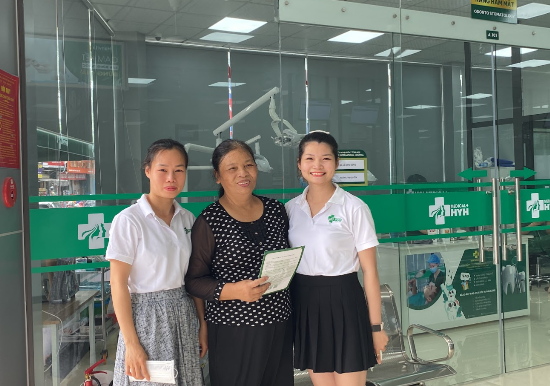 Khởi động chiến dịch "Một trái tim vì triệu trái tim": Trao ngàn món quà sức khỏe tới người dân phía Tây Thủ đô