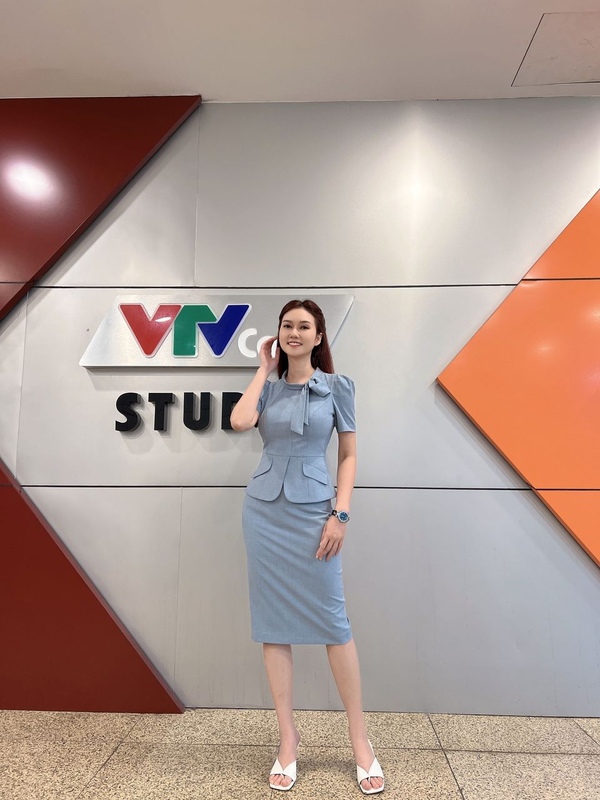 Sao Việt hôm nay 23/6: Hoàng Tôn tái xuất với ngoại hình gây chú ý