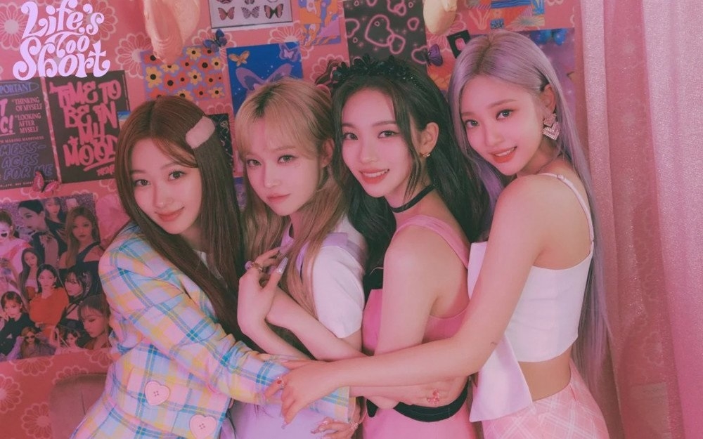 Sao Hàn hôm nay 26/6: Album solo đầu tay của Nayeon thiết lập doanh số khủng ngay sau ngày đầu mở bán