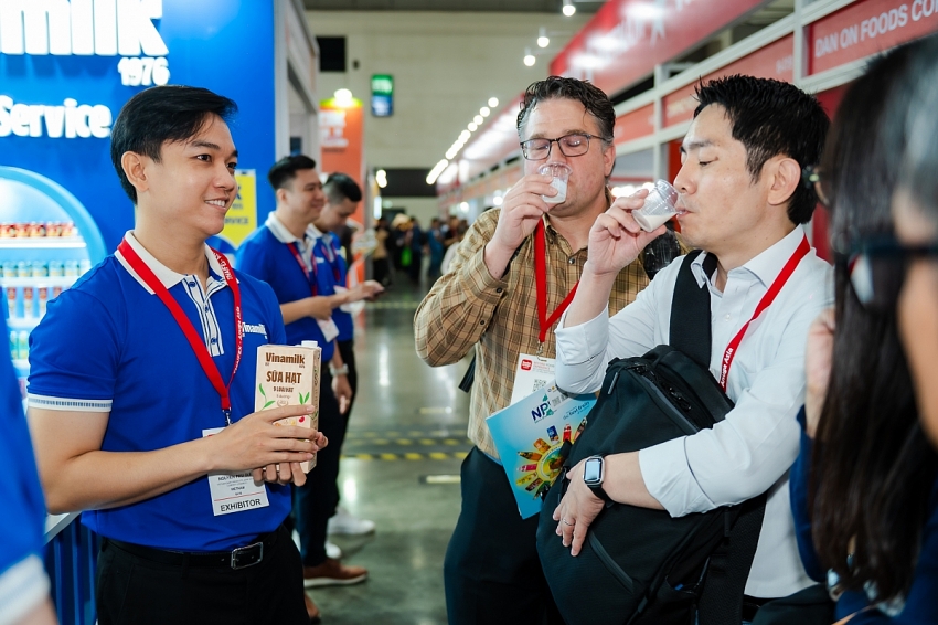 Vinamilk xuất hiện ấn tượng tại THAIFEX – Hội chợ hàng đầu Châu Á, không chỉ để kinh doanh