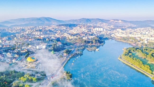 Điểm tin xây dựng - bất động sản ngày 6/6: Tân Hoàng Minh đề xuất siêu dự án đô thị thông minh hơn 4.300 ha tại Đà Lạt Điểm tin xây dựng - bất động sản ngày 6/6: Tân Hoàng Minh đề xuất siêu dự án đô thị thông minh hơn 4.300 ha tại Đà Lạt