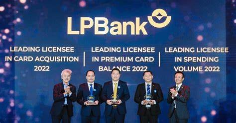 Điểm tin ngân hàng ngày 6/6: Cảnh báo hành vi né thuế bằng cách từ chối chuyển khoản Điểm tin ngân hàng ngày 6/6: Cảnh báo hành vi né thuế bằng cách từ chối chuyển khoản