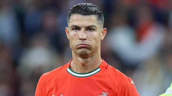 ‘Cấm cửa’ Ronaldo, gã khổng lồ Bồ Đào Nha sắp lĩnh án phạt nặng