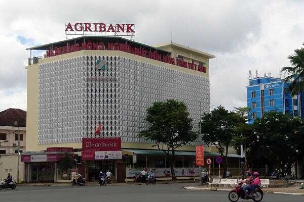 Điểm tin ngân hàng ngày 10/6: ACB tăng vốn, áp sát quy mô của Agribank