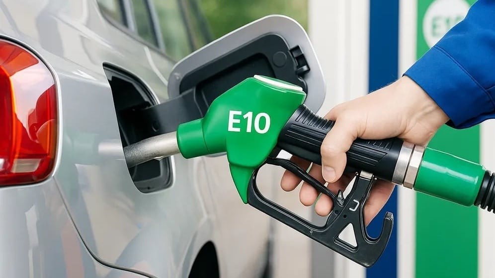 Giá xăng giảm sâu từ chiều 4/6, xăng E5 xuống gần 1.500 đồng/lít