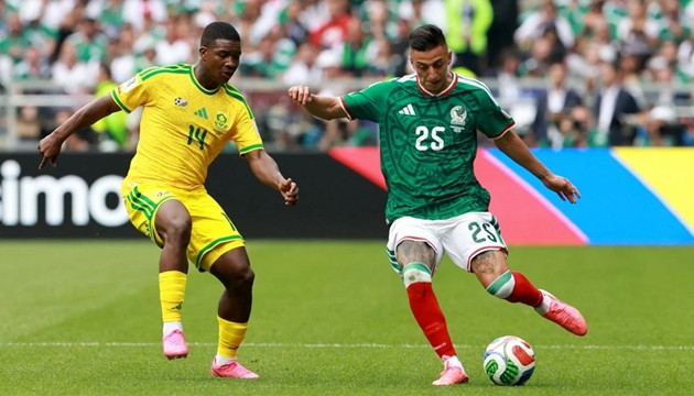"Cơn mưa thẻ đỏ" ngày khai mạc World Cup 2026: Mexico thắng dễ nhưng để lại nỗi lo lớn "Cơn mưa thẻ đỏ" ngày khai mạc World Cup 2026: Mexico thắng dễ nhưng để lại nỗi lo lớn