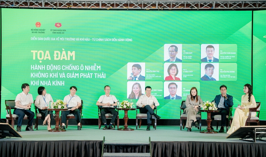 Vinamilk lan tỏa các thực hành giảm phát thải tại Diễn đàn Quốc gia về Môi trường Vinamilk lan tỏa các thực hành giảm phát thải tại Diễn đàn Quốc gia về Môi trường