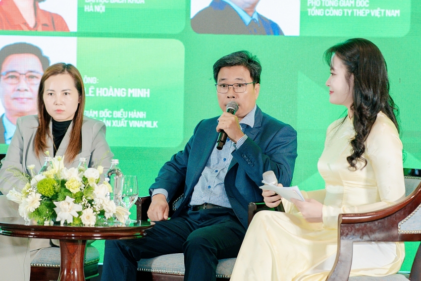 Vinamilk lan tỏa các thực hành giảm phát thải tại Diễn đàn Quốc gia về Môi trường Vinamilk lan tỏa các thực hành giảm phát thải tại Diễn đàn Quốc gia về Môi trường