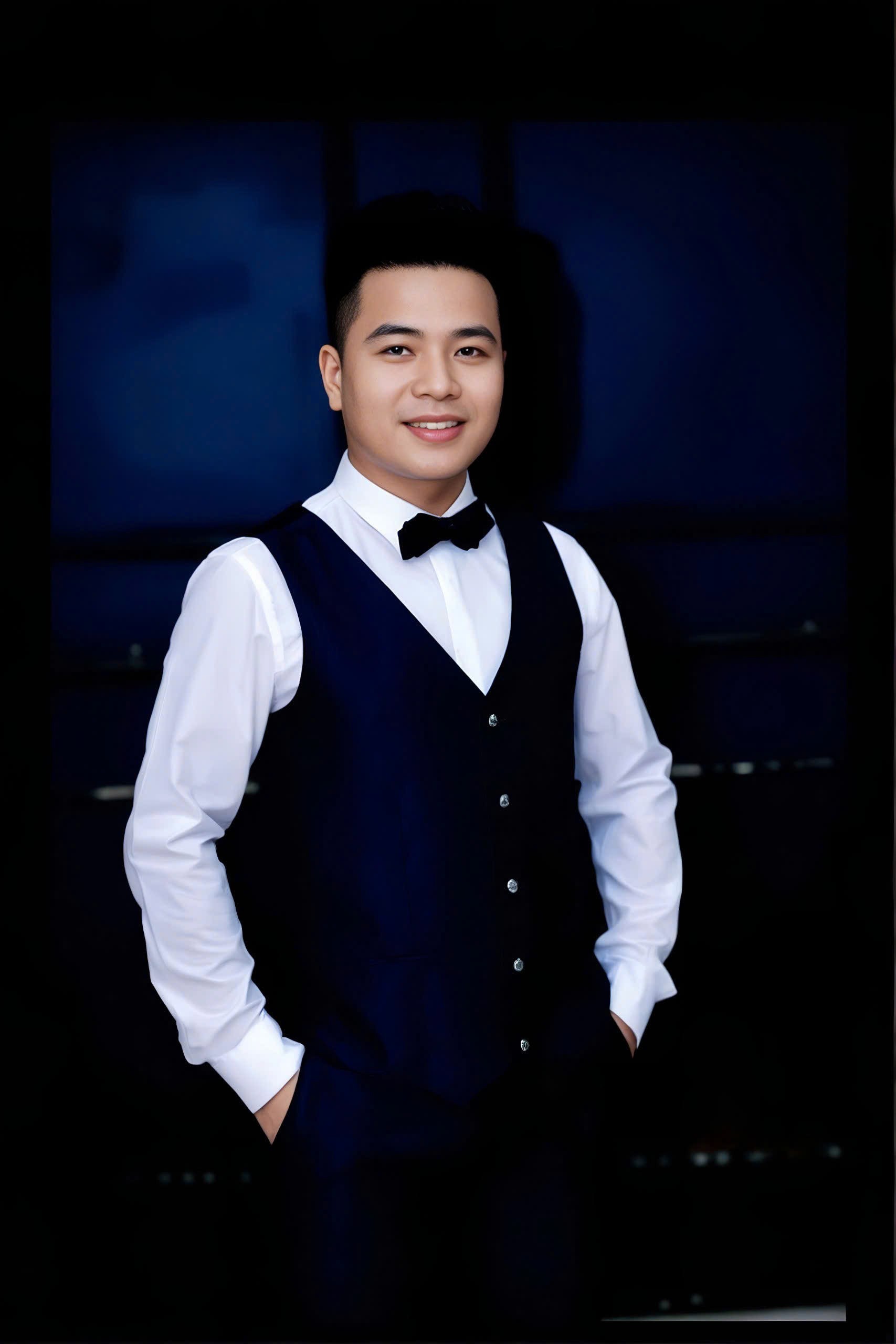 Ca sĩ Châu Á David Le- Hành trinh 20 năm tuổi Đảng, 30 năm cống hiến vì nghệ thuật và cộng đồng. Ca sĩ Châu Á David Le Hành trinh 20 năm tuổi Đảng, 30 năm cống hiến vì nghệ thuật và cộng đồng.