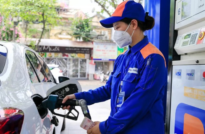 Đề xuất tiếp tục giảm thuế xăng dầu đến hết tháng 9