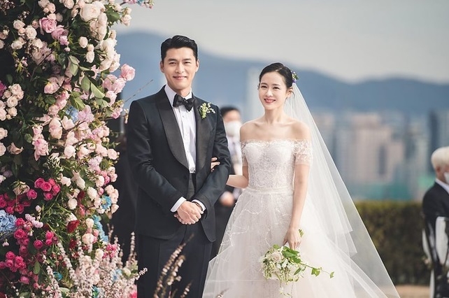 Top 10 khoảnh khắc MXH hot nhất showbiz Hàn nửa đầu năm 2022 Top 10 khoảnh khắc MXH hot nhất showbiz Hàn nửa đầu năm 2022