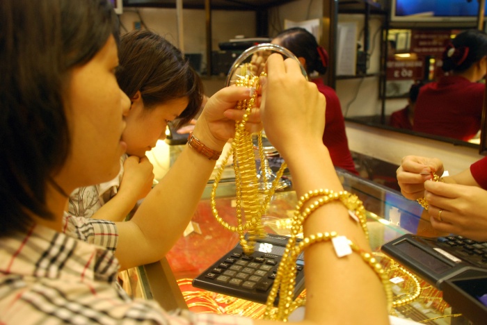 Giá vàng hôm nay 19/7 mất đà tăng, SJC lao dốc mạnh Giá vàng hôm nay 19/7 mất đà tăng, SJC lao dốc mạnh