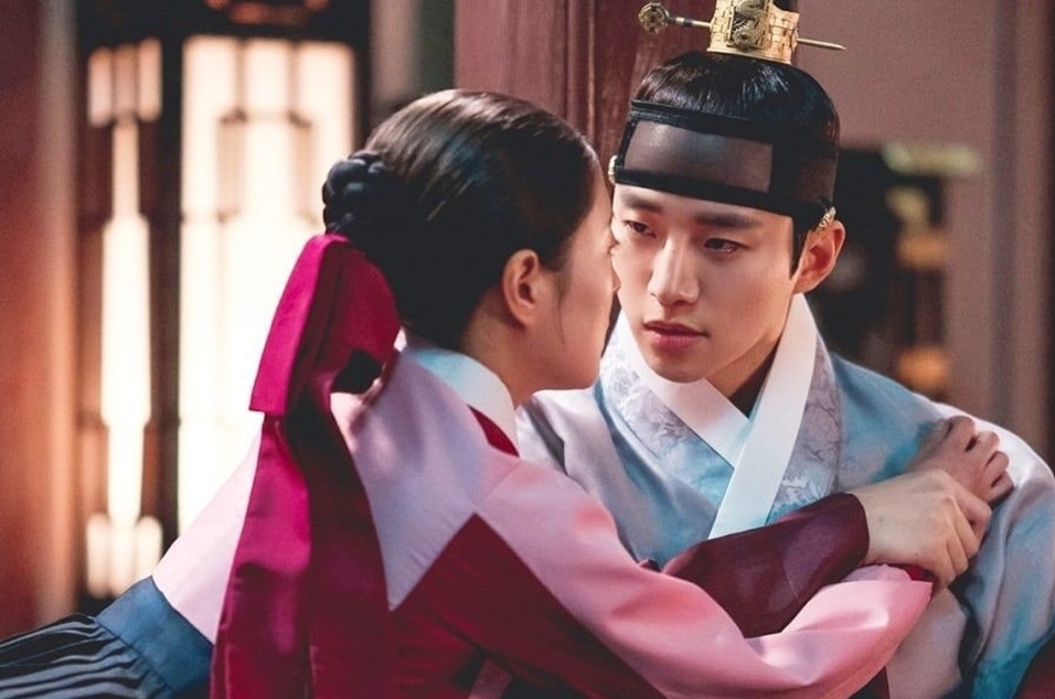 Sao Hàn hôm nay 23/7: Junho (2PM) được trả cát-xê “khủng” 100 triệu won cho mỗi tập phim