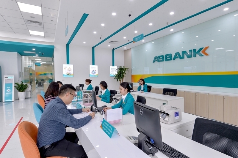 Tin ngân hàng ngày 26/7: Nợ xấu của ABBank gần 1.790 tỷ đồng, tăng 10,7% Tin ngân hàng ngày 26/7: Nợ xấu của ABBank gần 1.790 tỷ đồng, tăng 10,7%