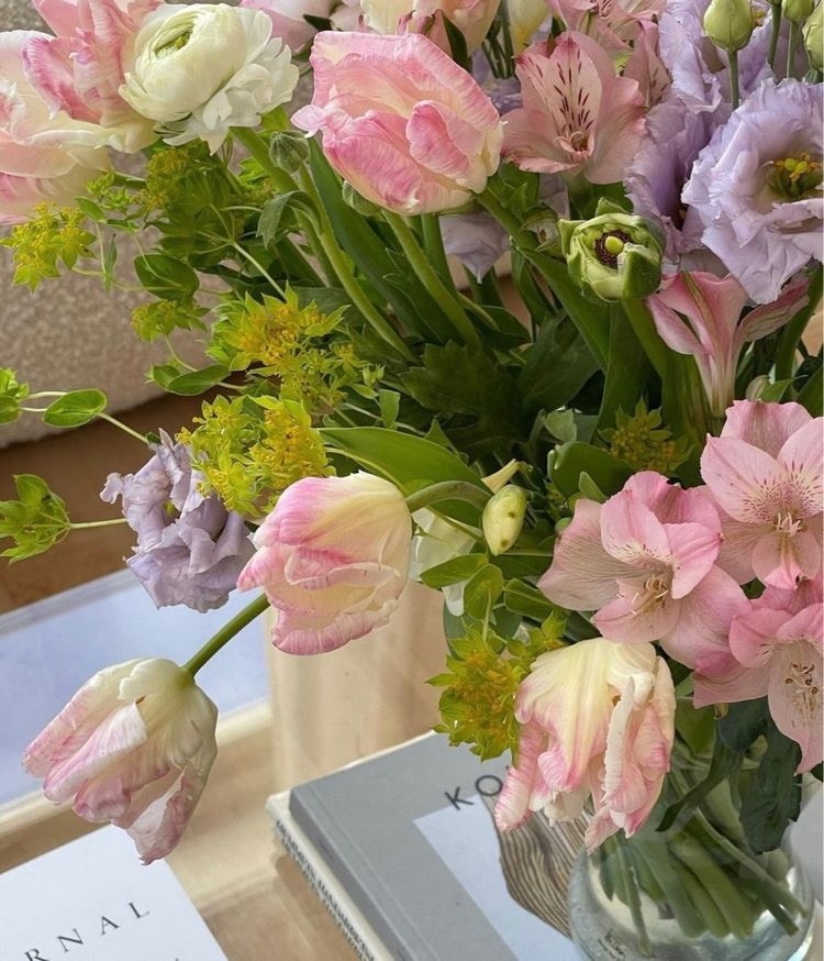 Tử vi 12 con giáp ngày 28/7/2022: Tuổi Tỵ nhân duyên tốt lành, tuổi Ngọ nhiều mâu thuẫn