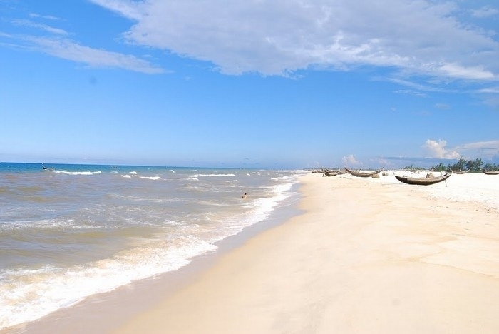 Khám phá những bãi biển hoang sơ hấp dẫn du khách ở vùng “đất lửa”