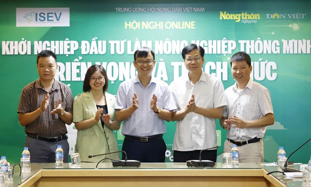 Phát triển nông nghiệp thông minh ở Việt Nam theo hướng bền vững Phát triển nông nghiệp thông minh ở Việt Nam theo hướng bền vững