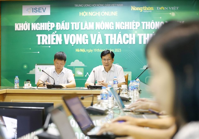 Phát triển nông nghiệp thông minh ở Việt Nam theo hướng bền vững Phát triển nông nghiệp thông minh ở Việt Nam theo hướng bền vững