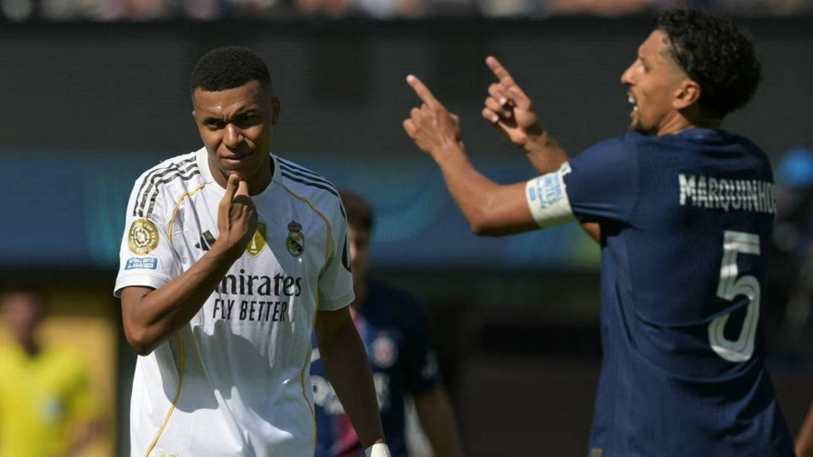Mbappe gây sốt mạng sau trận thua PSG Mbappe gây sốt mạng sau trận thua PSG