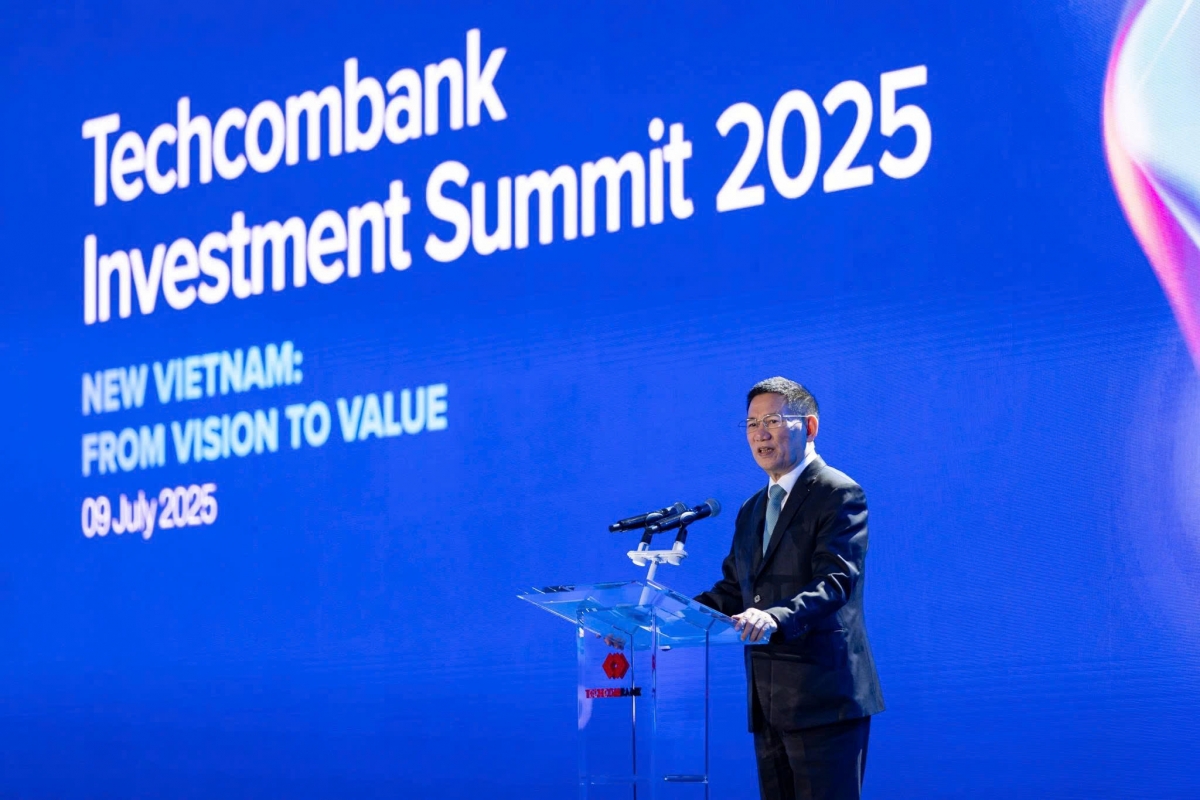 Techcombank khẳng định vai trò dẫn dắt với Investment Summit 2025