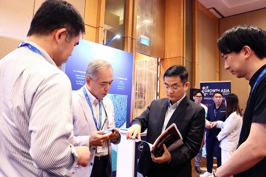 Đột phá dinh dưỡng 6 HMO từ Vinamilk Optimum liên tiếp tạo ấn tượng tại sân chơi quốc tế