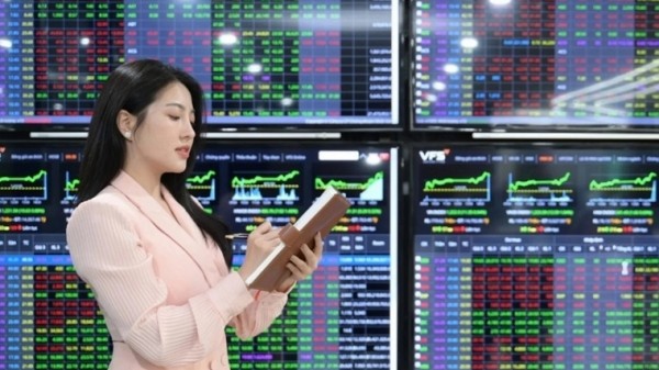 Nhận định thị trường chứng khoán ngày 17/7: Tránh mua đuổi trong các nhịp hồi