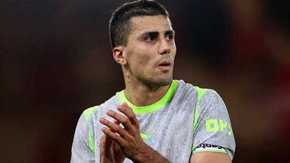 Real Madrid tiến gần chữ ký Rodri, Juventus đạt thỏa thuận Kolo Muani 50 triệu euro