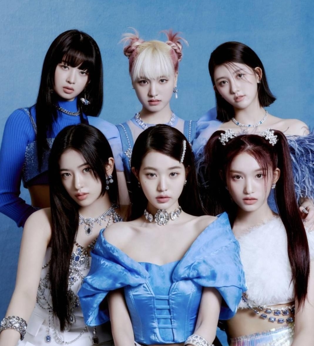 Sao Hàn hôm nay 7/8: SNSD tái xuất "gây bão" trên các bảng xếp hạng iTunes toàn cầu Sao Hàn hôm nay 7/8: SNSD tái xuất "gây bão" trên các bảng xếp hạng iTunes toàn cầu