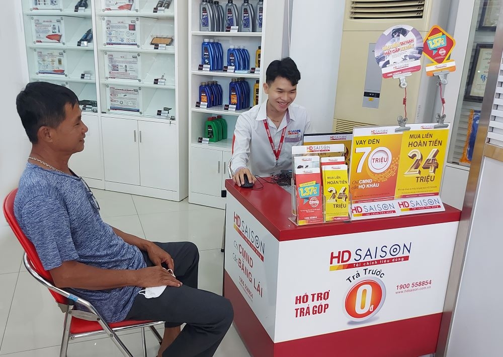 Tin ngân hàng nổi bật trong tuần qua: Nhiều ngân hàng rao bán dự án condotel, khu resort để siết nợ Tin ngân hàng nổi bật trong tuần qua: Nhiều ngân hàng rao bán dự án condotel, khu resort để siết nợ