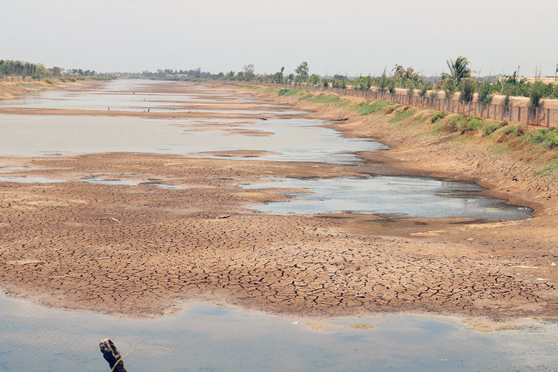 Biến đổi khí hậu đáng lo hơn khủng hoảng năng lượng