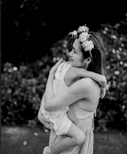 Sao Việt hôm nay 15/8: Tăng Thanh Hà nhắn nhủ ngọt ngào đến ái nữ Chloe