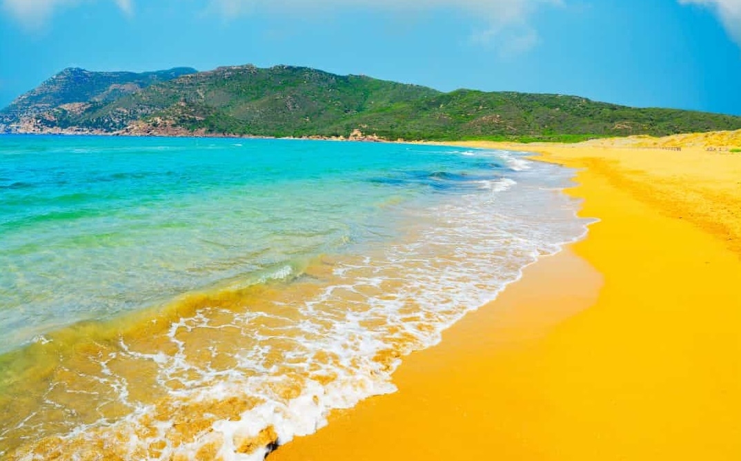 Chiêm ngưỡng những bãi biển nhiều màu sắc độc đáo nhất hành tinh