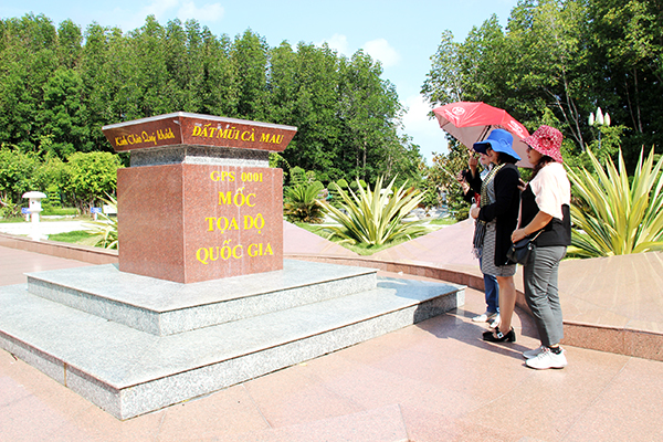 Thiêng liêng Đất Mũi Cà Mau